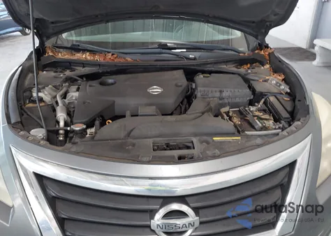 2015 Nissan Altima 2.5 S из США, поврежденный, VIN 1N4AL3AP4FC209330